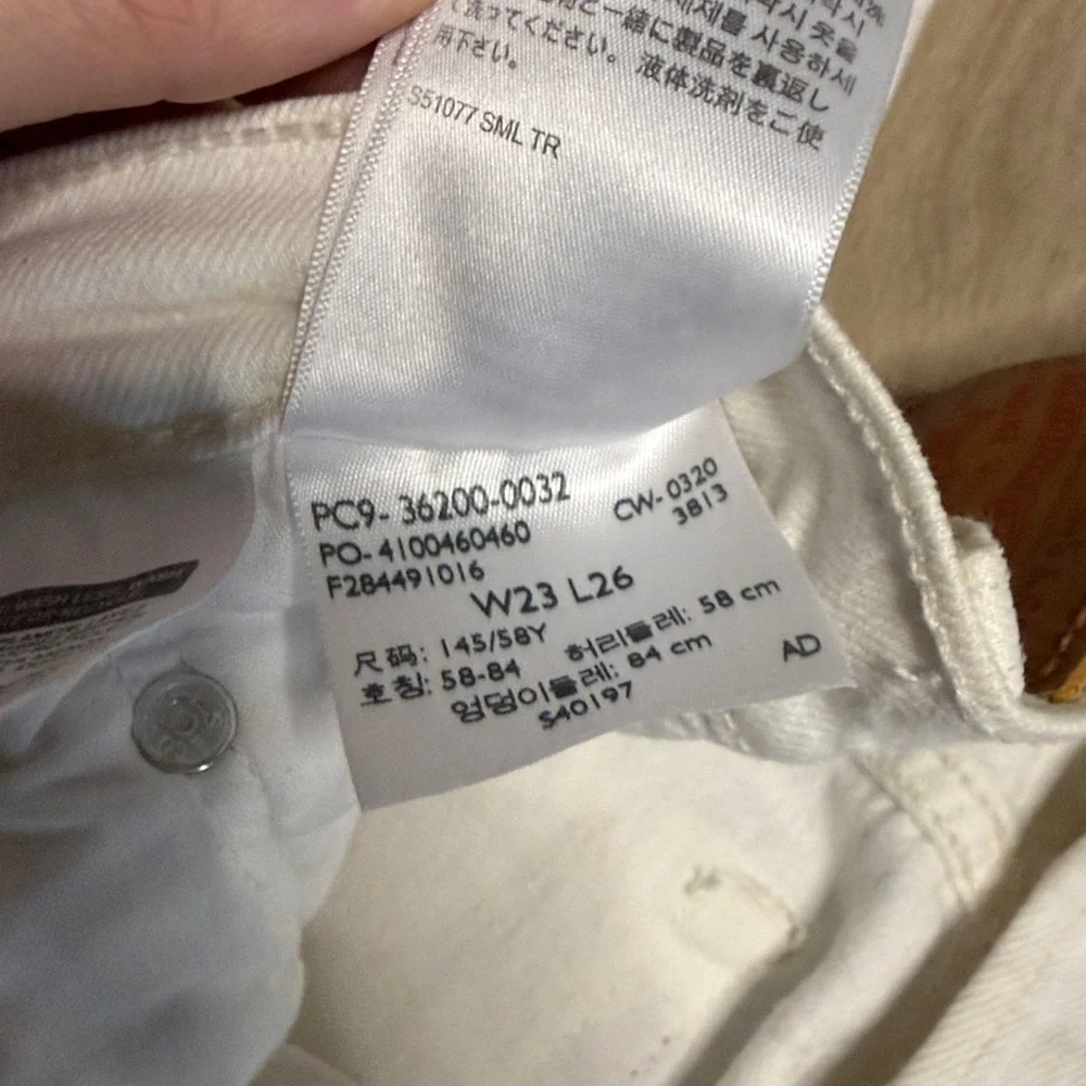 Levi's 501® Ankle Women's Jeans - Picture 4 of 10